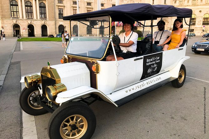 Oldtimer Tour Vienna Gold Tour - Key Points