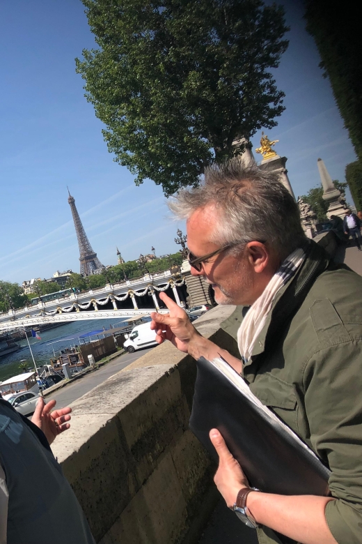 Paris: Day Tour With a Private Guide - Key Points