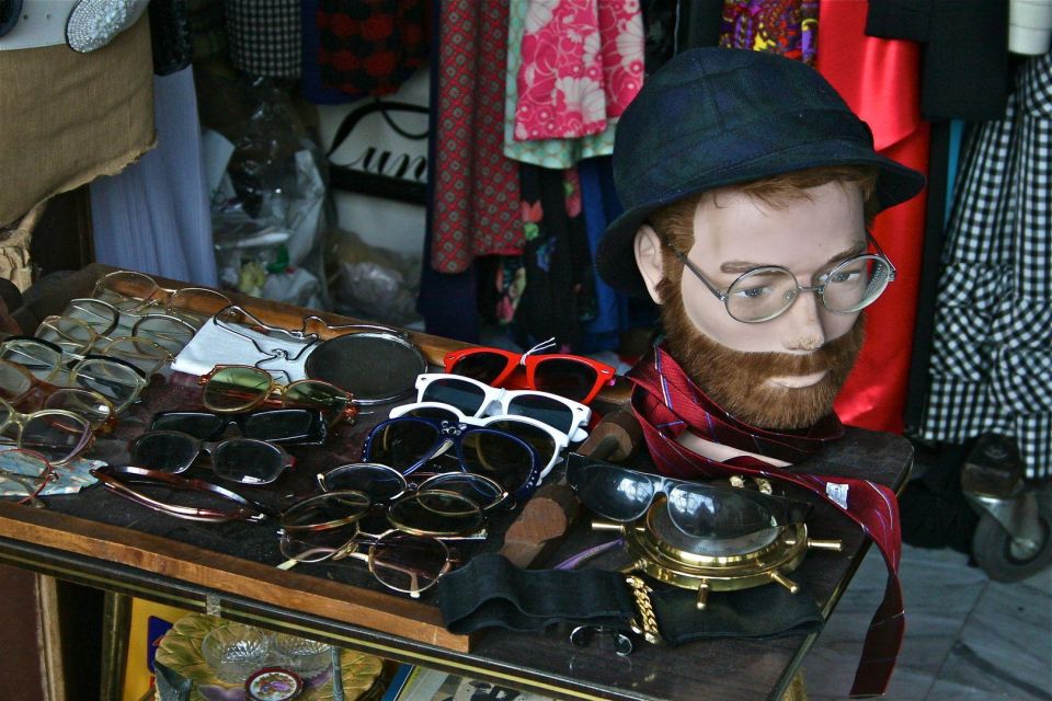 Paris: Les Puces De Saint-Ouen Flea Market In-App Audio Tour - Key Points