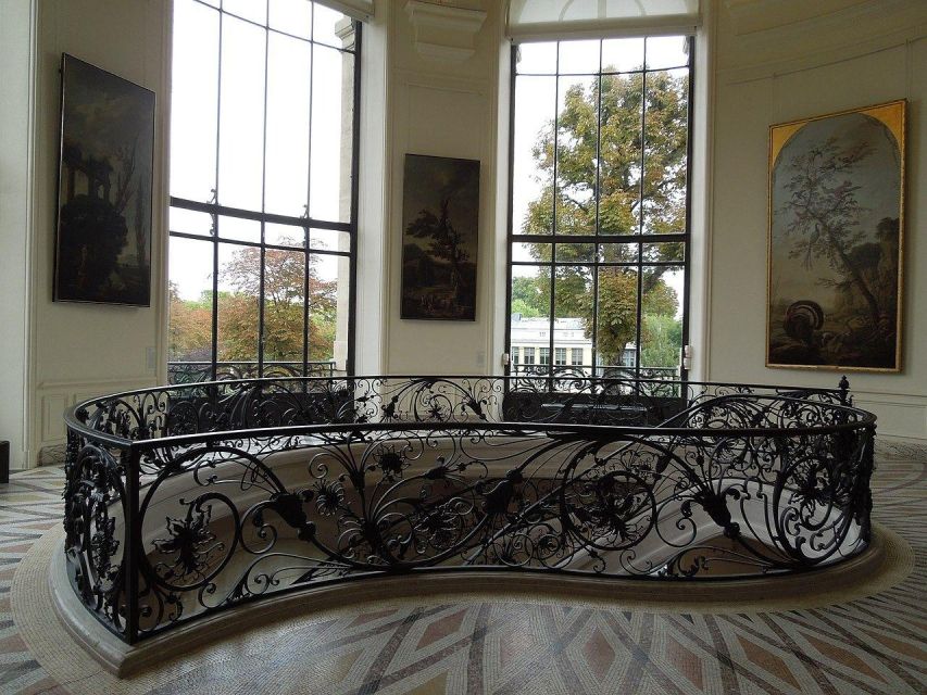 Paris: Petit Palais In-App Audio Tour on Your Phone (ENG) - Key Points