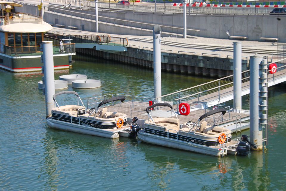 Paris: Seine River Private Guided Pontoon Boat Cruise - Key Points