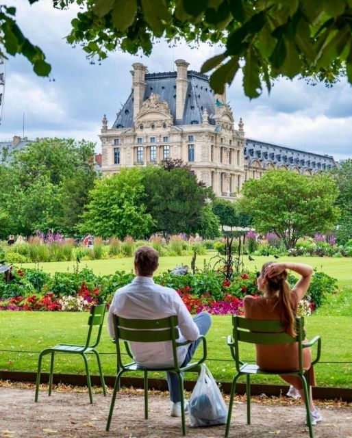 Paris Top Sights Half Day Walking Tour With a Fun Guide - Key Points