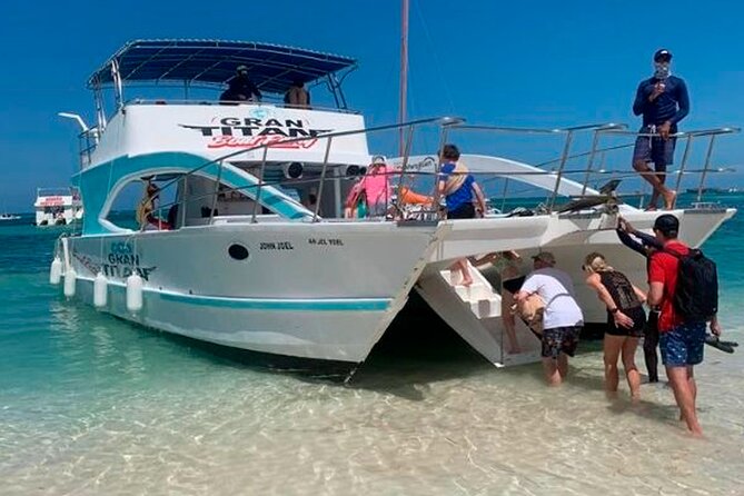 Party Boat in Punta Cana With Transportation and Drinks Included - Key Points