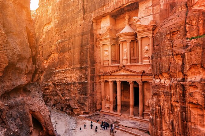 Petra One Day Tour From Aqaba - Key Points