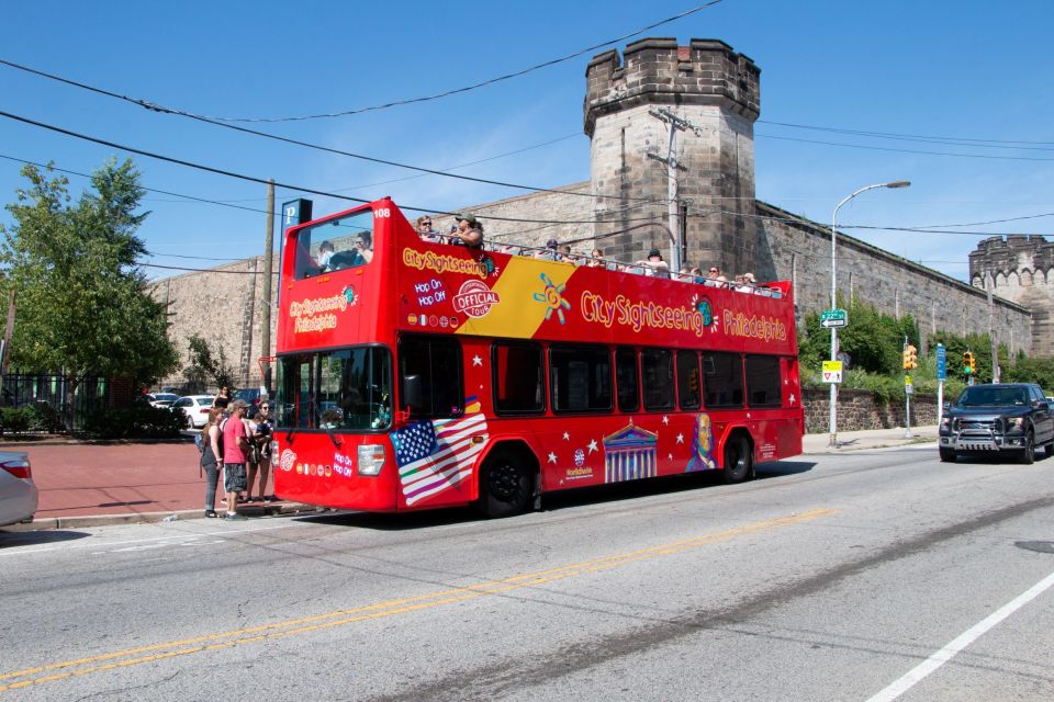 Philadelphia: Open-Top Nighttime Bus Tour - Tour Overview