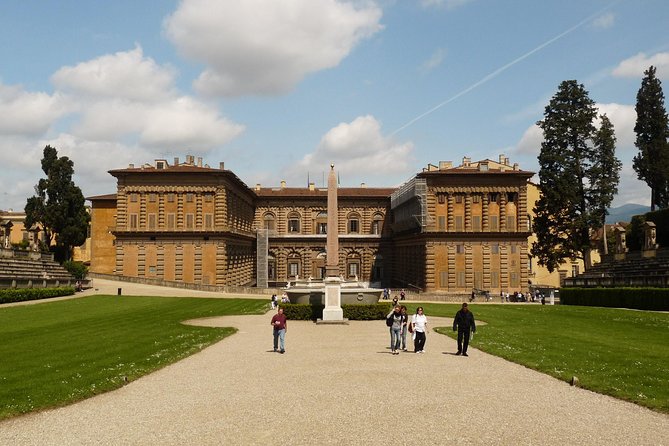 Pitti Palace and Boboli Gardens Private Tour - Key Points