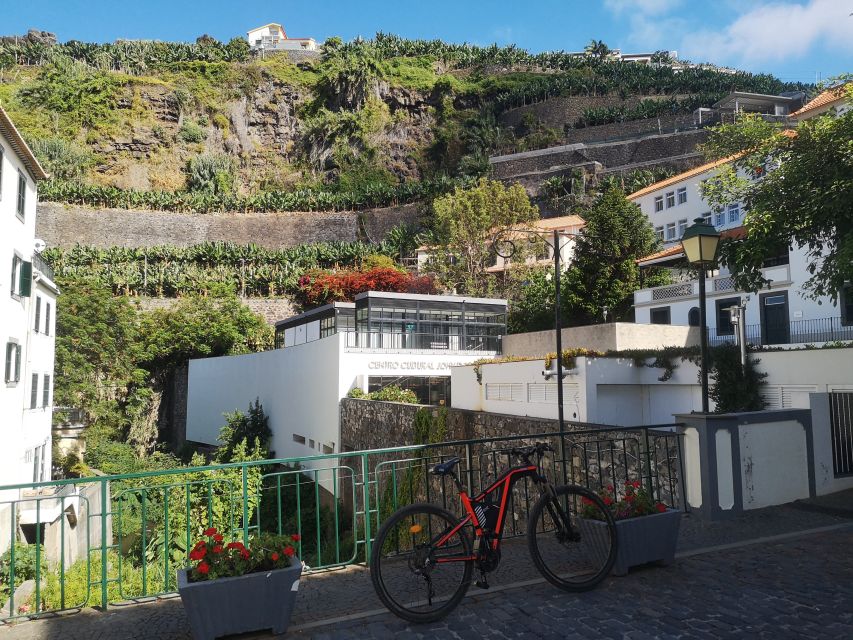 Ponta Do Sol: Guided Sightseeing E-Bike Tour - Key Points