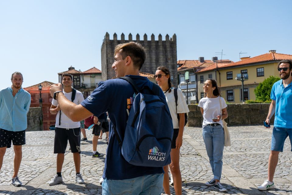 Porto: Old Town and City Highlights Walking Tour - Key Points