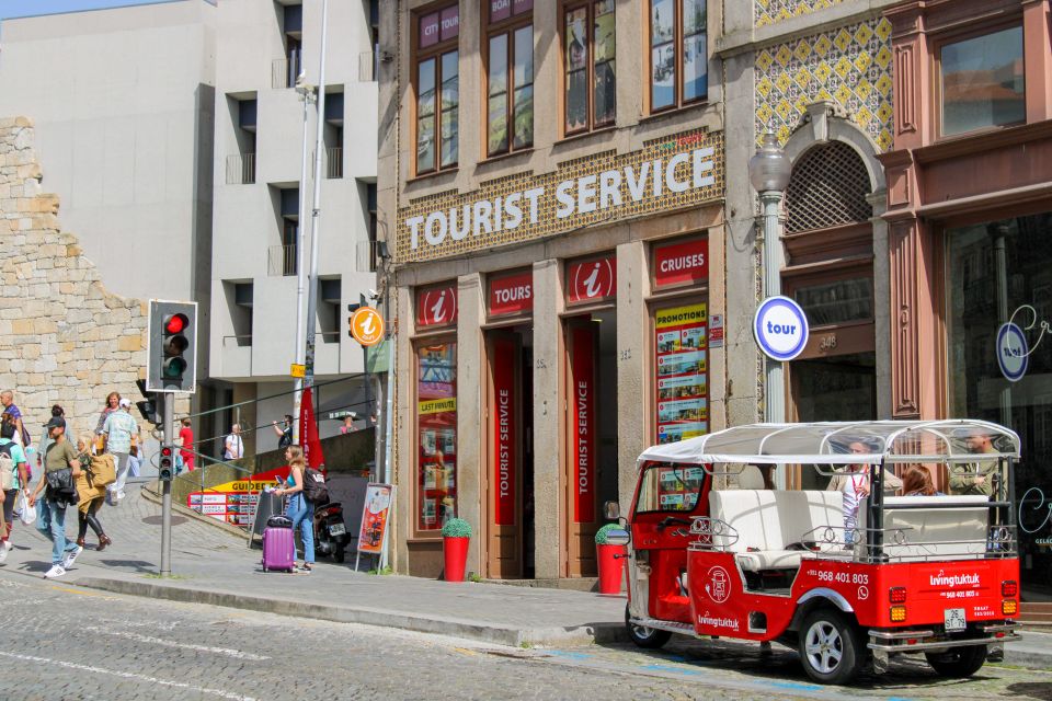 Porto: Tuk Tuk Sunset Tour With Glass of Port Wine - Key Points