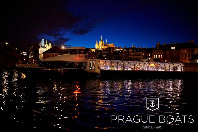 Prague Boats 3-hours Crystal Dinner Cruise - Key Points