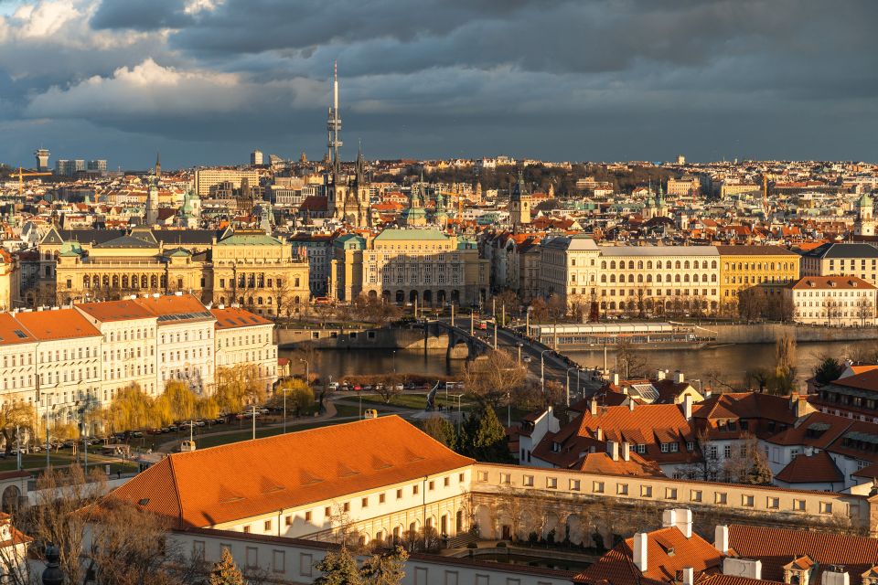 Prague: Castle & Ch. Bridge Private Walking Tour With Pickup - Key Points