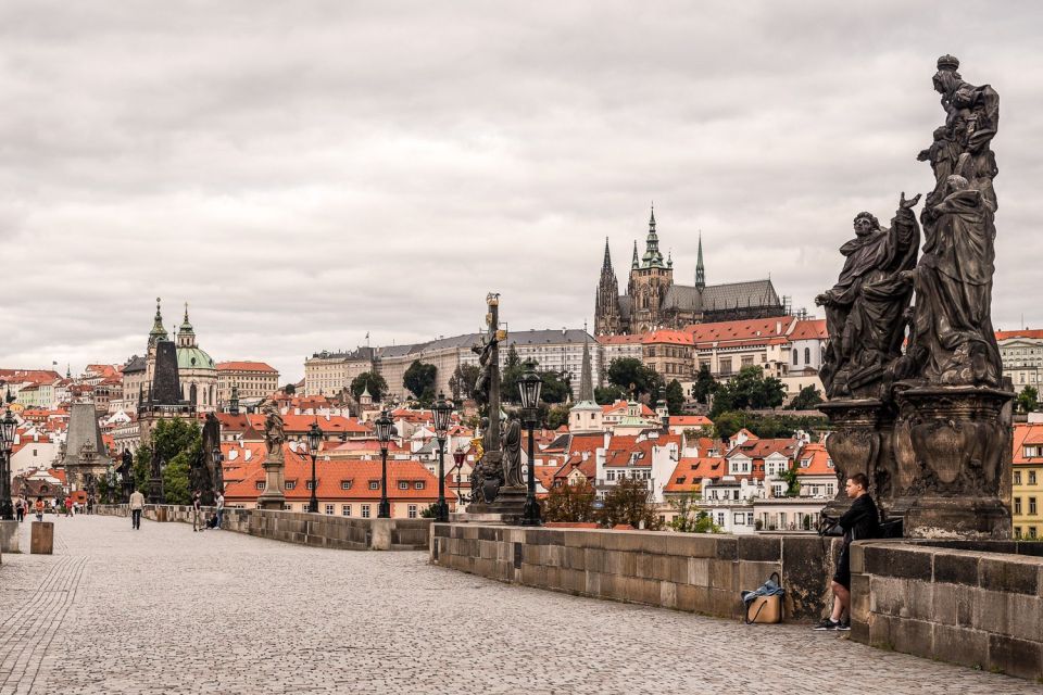 Prague: Castle, National Museum & Town Hall Tickets & Audio - Key Points