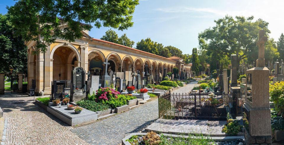 Prague: Guided Tour to the Historic Fortress of VyšEhrad - Key Points