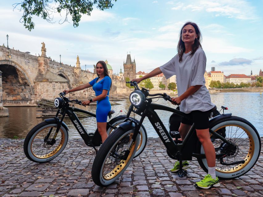 Prague Historical & Viewpoints Retro E-Bike Group Tour - Key Points