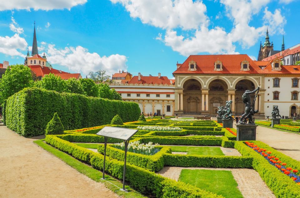 Prague Lesser Town Tour, St Nicholas, Prague Castle Tickets - Key Points