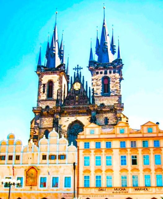 Prague: Old Town Square and Astronomical Clock Audio Guide - Key Points