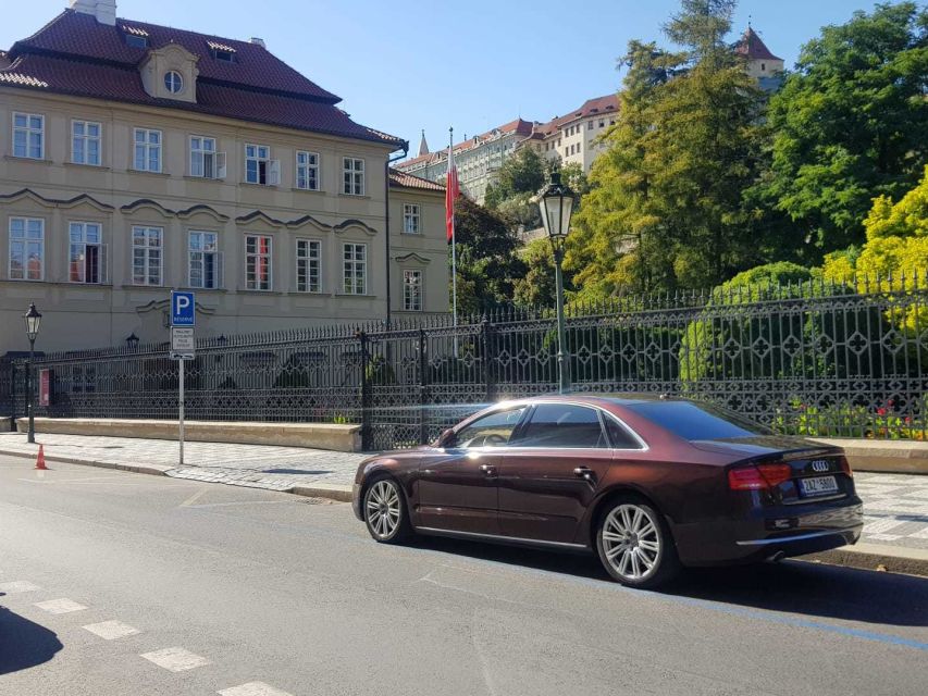 Prague: Private Transfer To/From Václav Havel Airport - Key Points