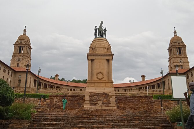 Pretoria City Half Day Tour - Key Points