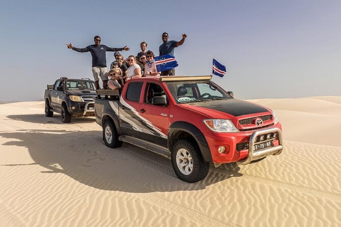 Private 4WD Boa Vista Day Tour South and North With Sandboarding - Key Points