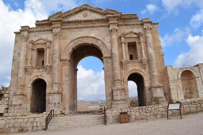 Private Amman, Jerash, and Dead Sea Full-Day Transfers From Amman - Key Points