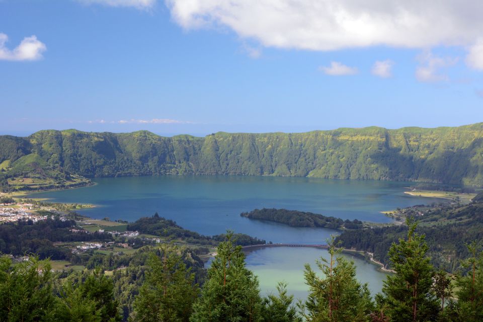 Private Customised Sao Miguel Highlights Tour for Groups - Key Points