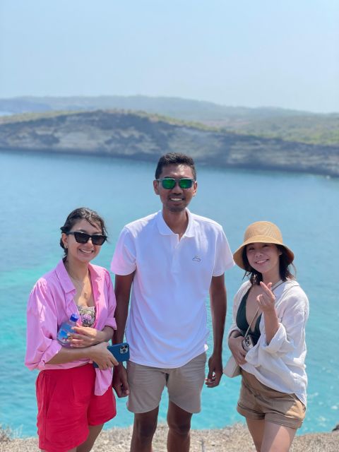 Private Day Tour to Pink Beach-Sand Island-Gili Petelu - Tour Overview