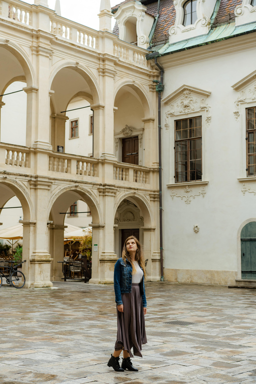 Private Photoshoot Walk Old Town of Graz - Key Points