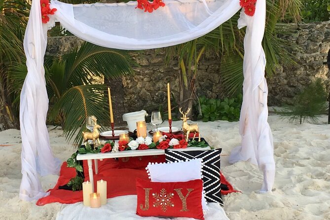 Private Posh Picnic on Nassaus Beach - Key Points