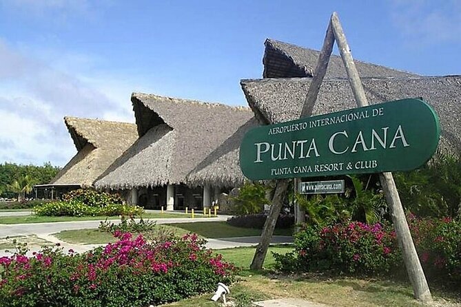 Private Punta Cana Airport Transfer From Hotels to Uvero Alto - Key Points