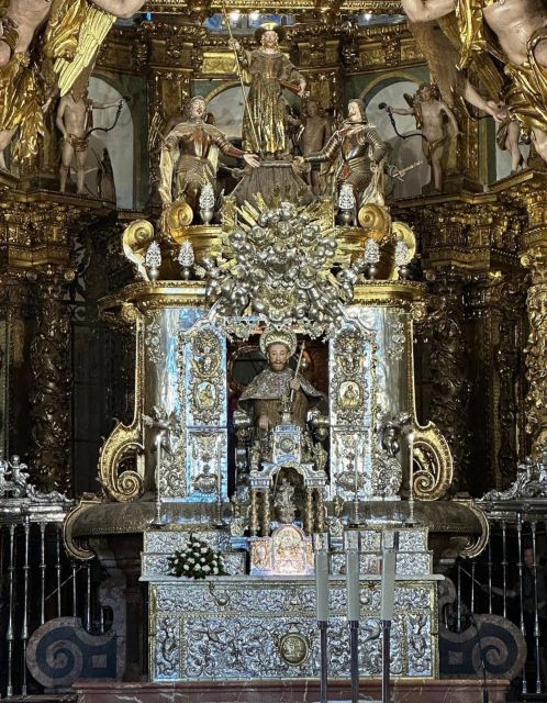 Private Religious Tour to Santiago Compostela & Braga - Key Points