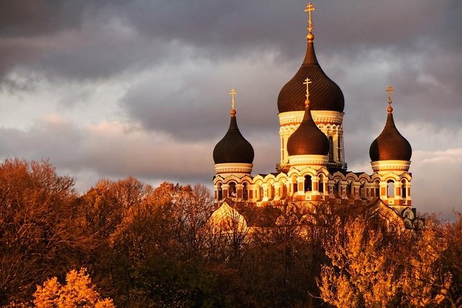 Private Self-Guided Audio Walking Tour in Tallinn Old Town - Key Points