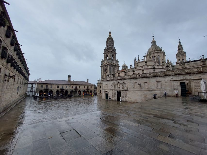 Private Tour Secrets of Compostela - Key Points