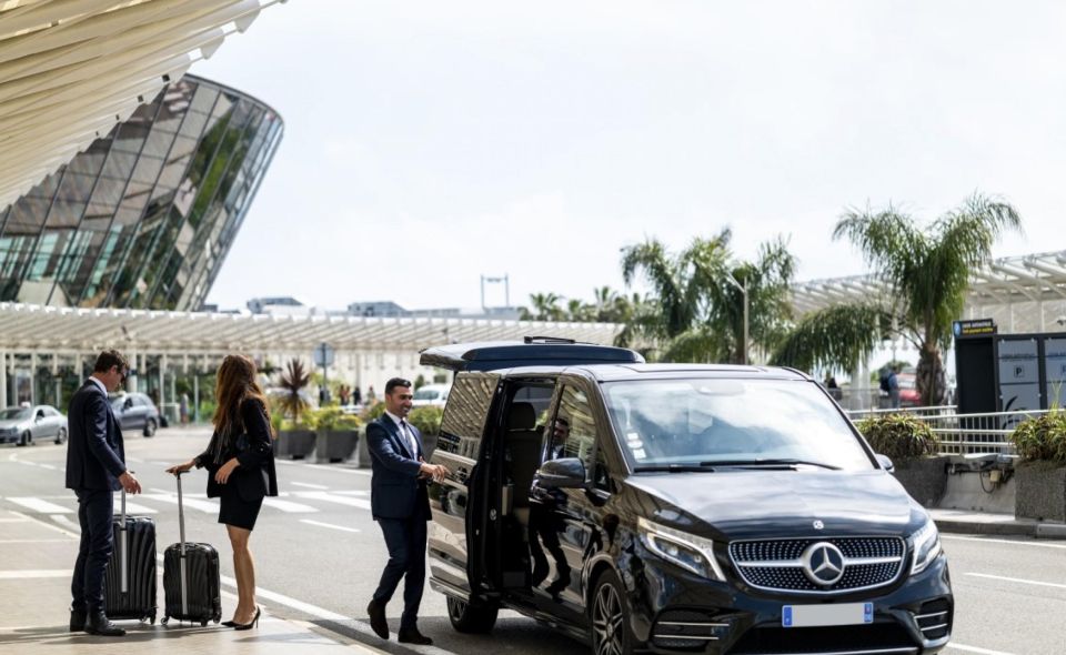 Private Transfer From Charles De Gaulle to Disneyland Paris - Key Points