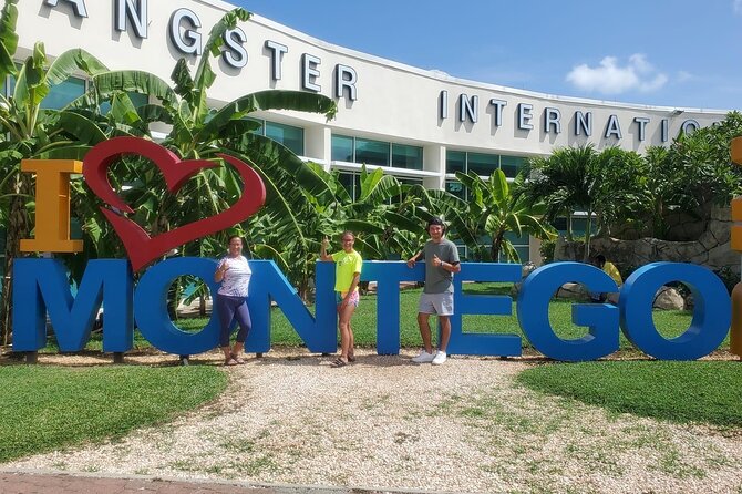 Private Transfer From Montego Bay Airport to Montego Bay Hotels - Key Points