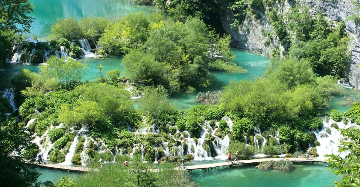 Private Transfer Tour From Zagreb - Split via Plitvice Lakes - Key Points