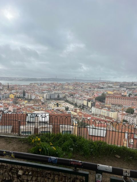 Private TukTuk Tour Lisbon - Key Points