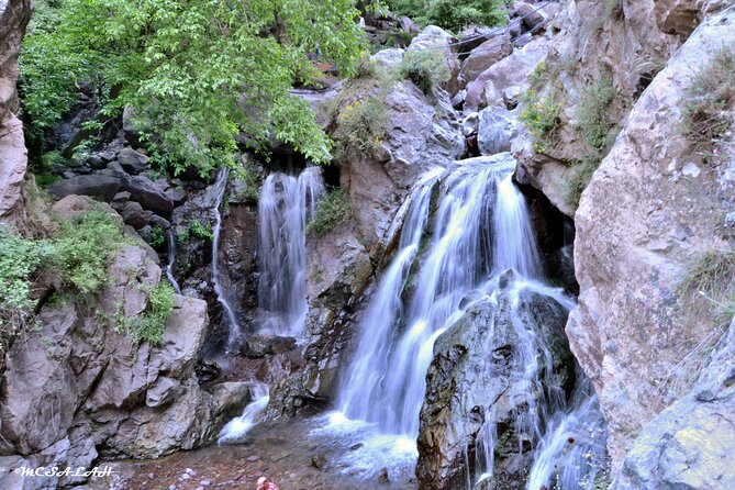 Private Valley and Atlas Mountain Tour in Marrakech - Inclusions