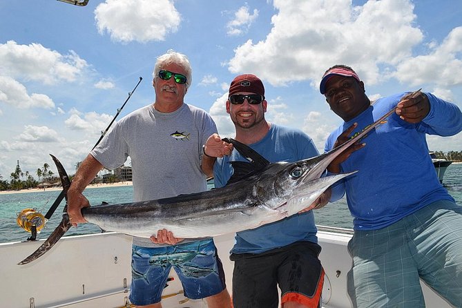 Punta Cana Private Fishing Charter on 39 Foot Boat With Bevarages - Overview of the Fishing Charter