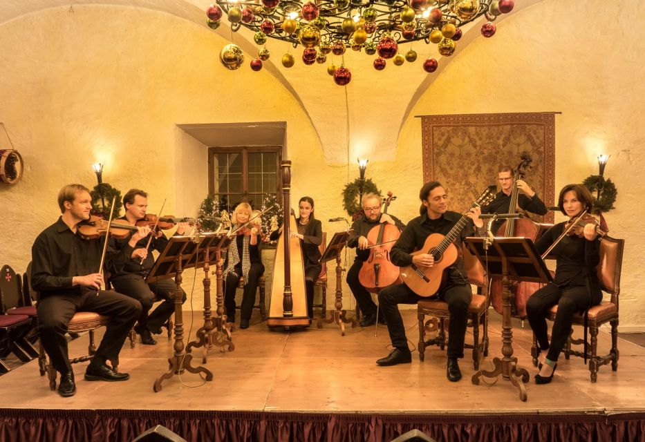 Salzburg: Christmas Advent Concert With Dinner - Key Points