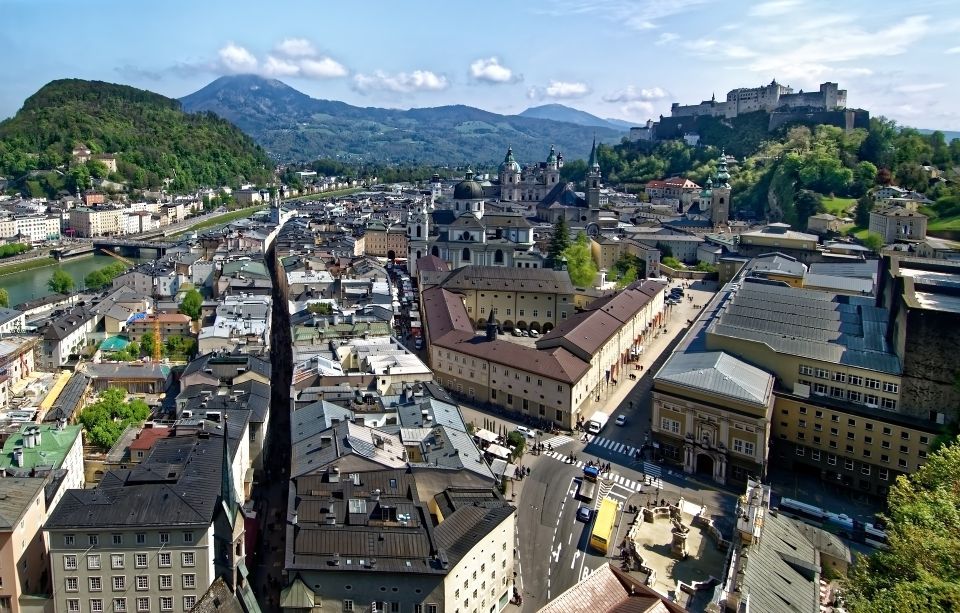 Salzburg - Historic Guided Walking Tour - Key Points