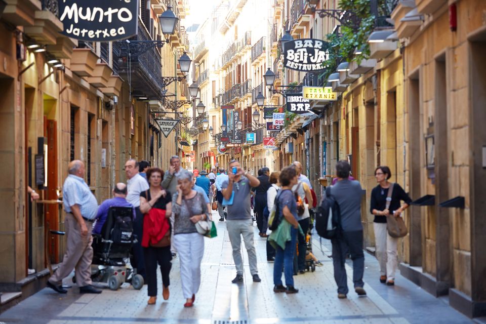 San Sebastián: Private Walking Historic & Cultural Tour - Key Points