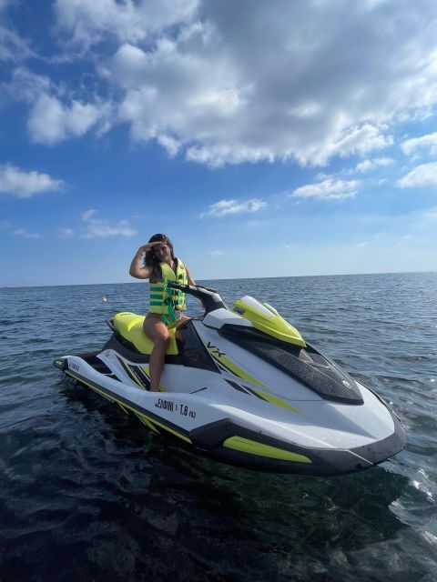 Santorini: Jet Ski Rental Santorini 130HP 30 Minutes - Key Points