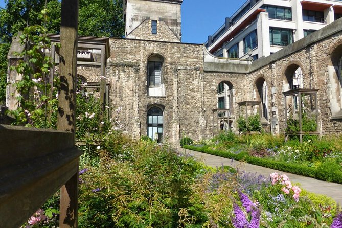 Secret Gardens of the City of London Private Tour - Key Points