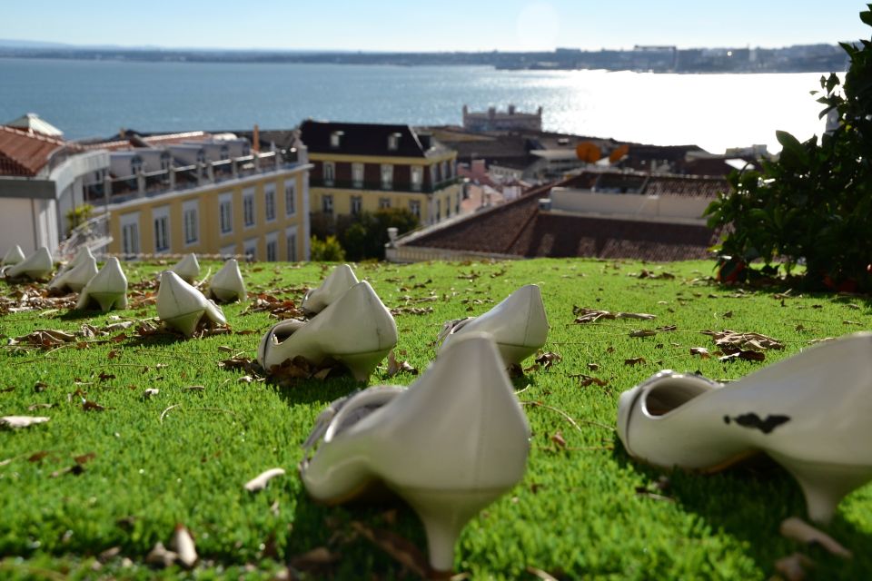 Secrets of Lisbon, Self-Guided Interactive Discovery Game - Key Points