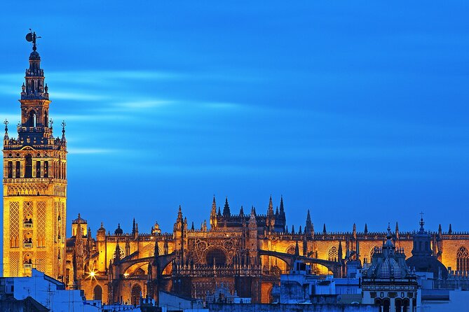 Seville: Guided Tour to the Alcazar + Cathedral and Giralda - Key Points