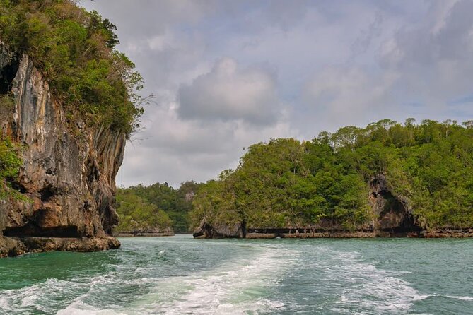 Shared 10-12 Hours Tour in Los Haitises National Park - Key Points