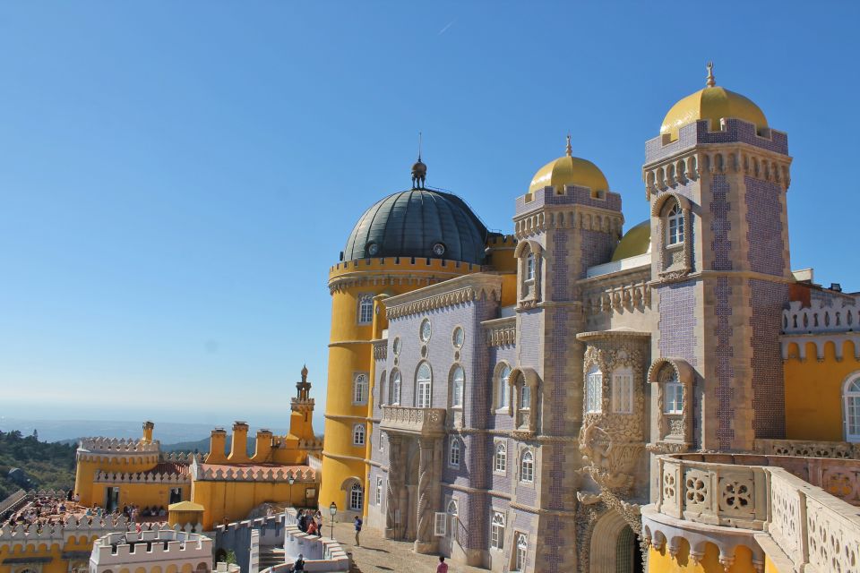 Sintra and Cascais: Full-Day Private Sightseeing Tour - Key Points