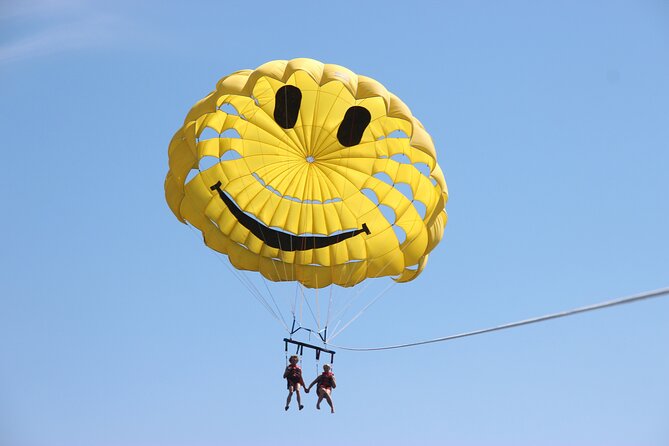 Solo Parasailing Experience in Kelowna - Key Points