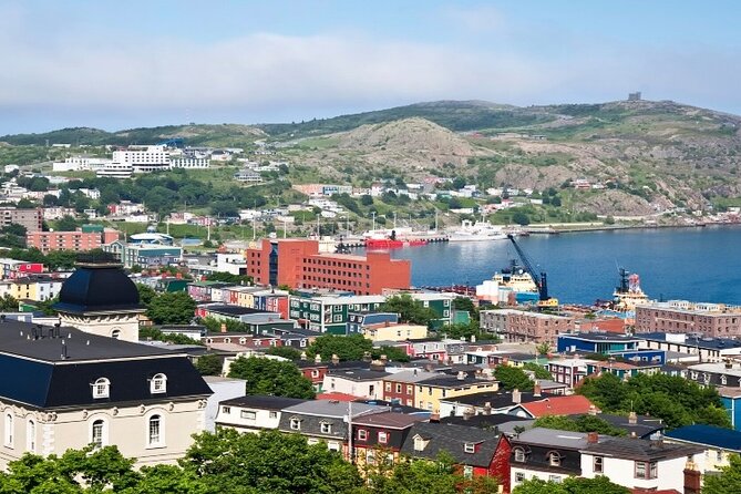 St. Johns, Quidi Vidi Village & Signal Hill Small Group Tour - Key Points