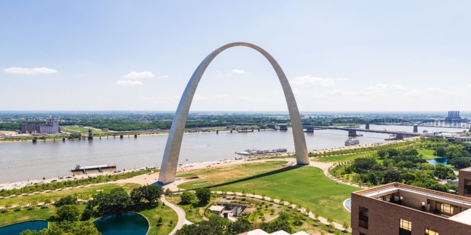 St. Louis: Guided Tour With Boat Cruise and Helicopter Ride - Key Points